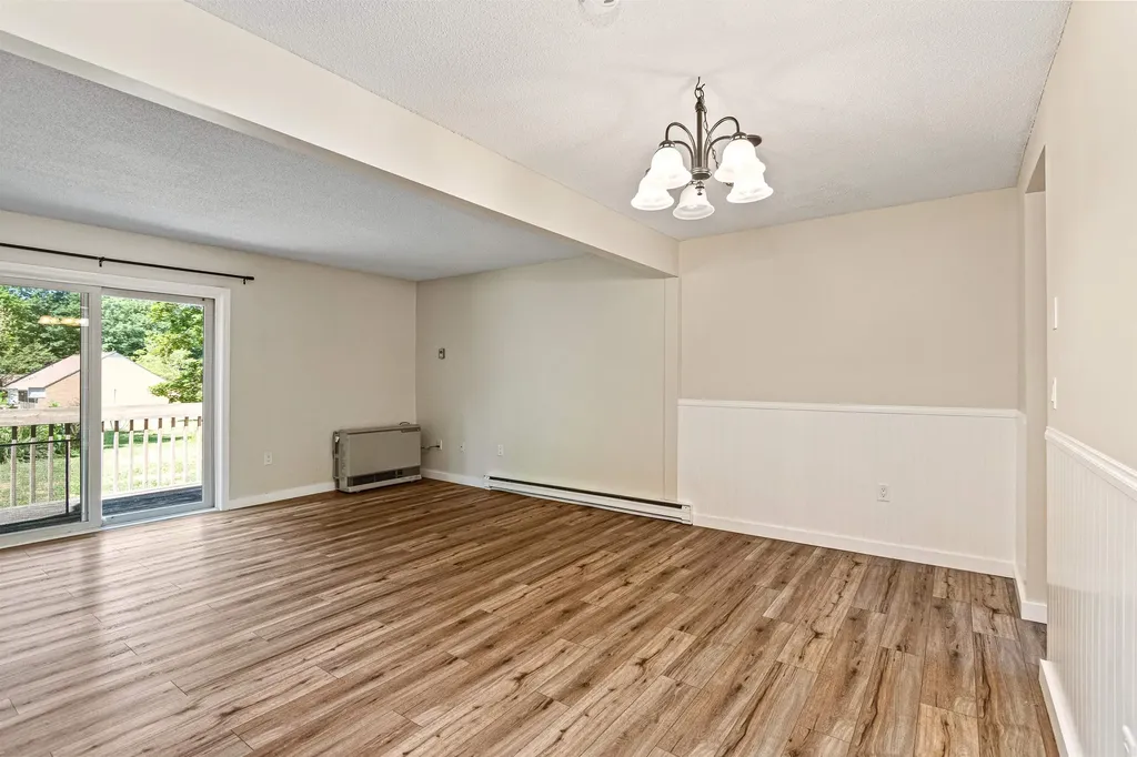 D14 Stonehedge Drive South Burlington VT 05403