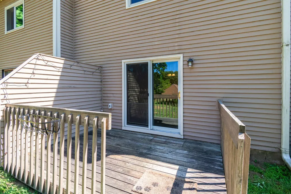 D14 Stonehedge Drive South Burlington VT 05403