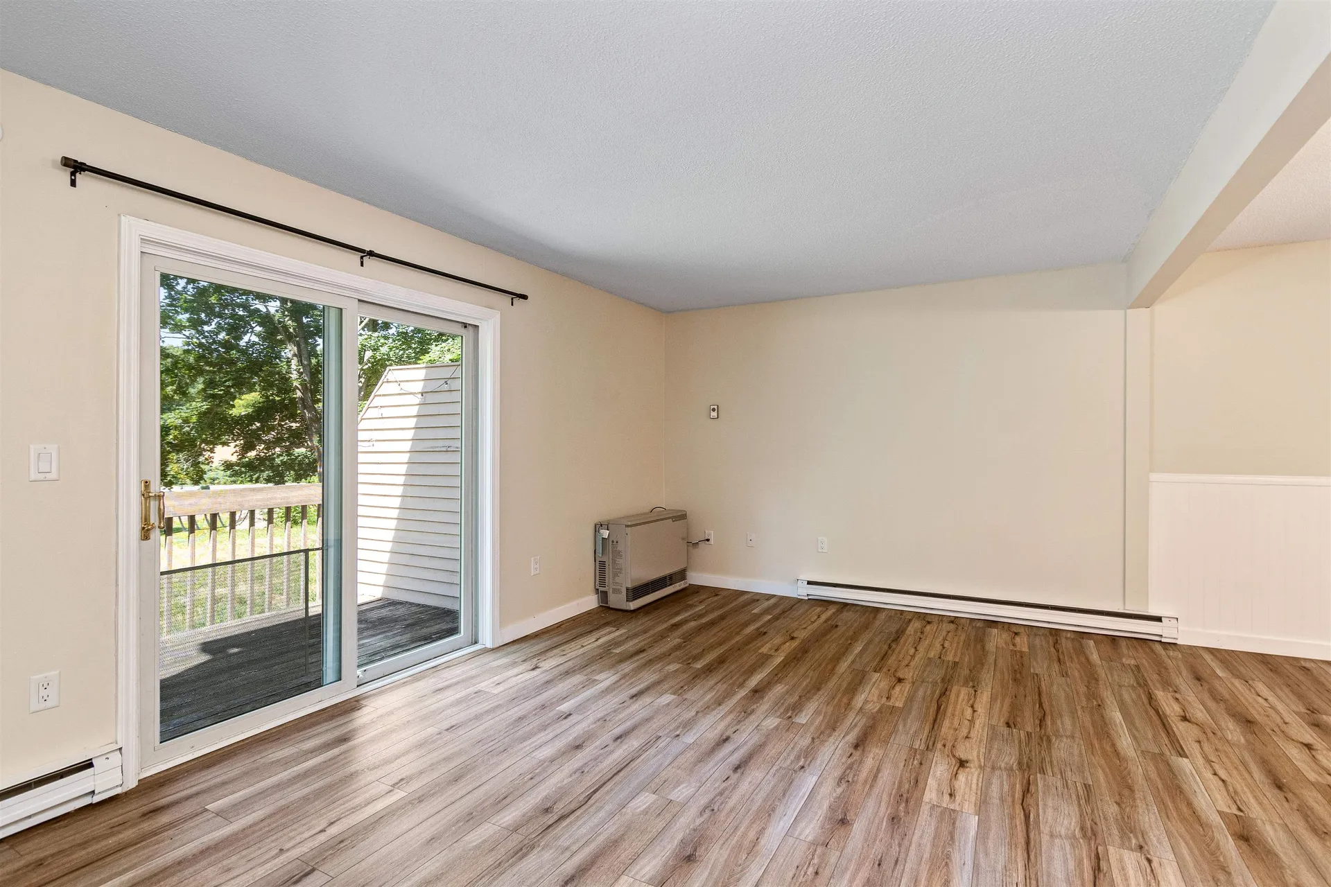 D14 Stonehedge Drive South Burlington VT 05403