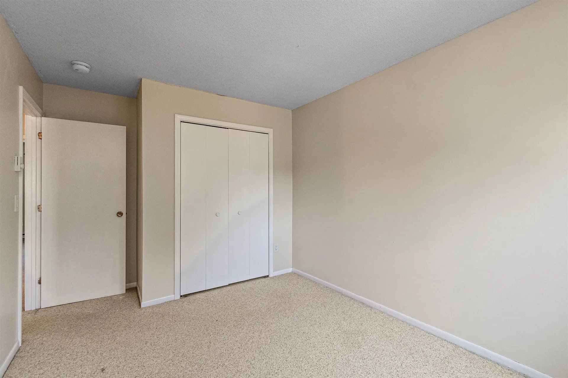 D14 Stonehedge Drive South Burlington VT 05403