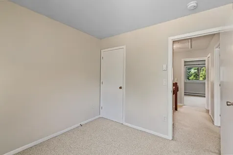 D14 Stonehedge Drive South Burlington VT 05403