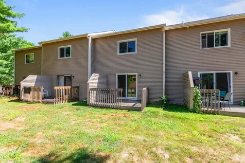 D14 Stonehedge Drive South Burlington VT 05403