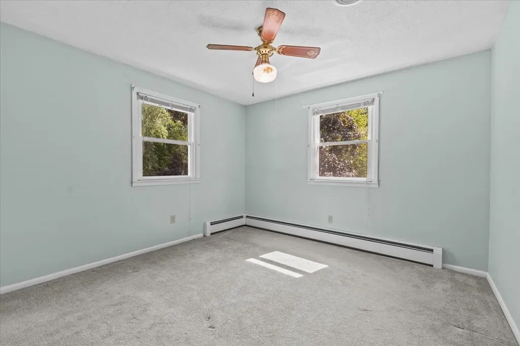 28 Renkin Drive Colchester VT 05446