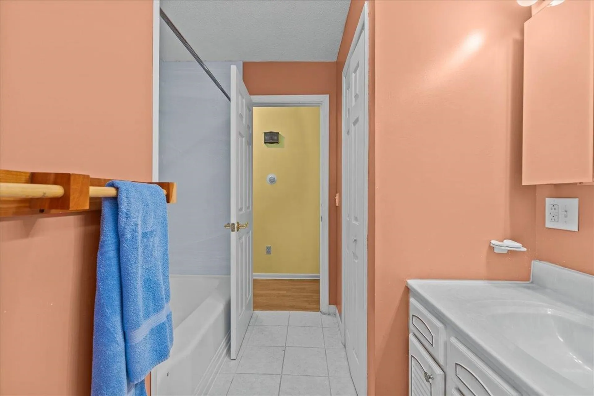 28 Renkin Drive Colchester VT 05446