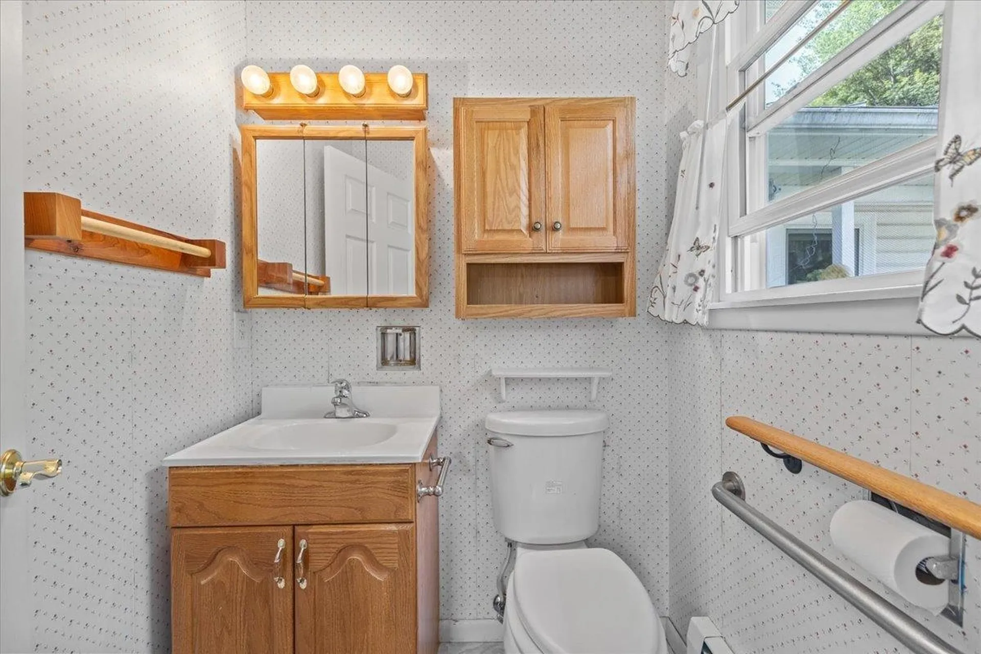 28 Renkin Drive Colchester VT 05446