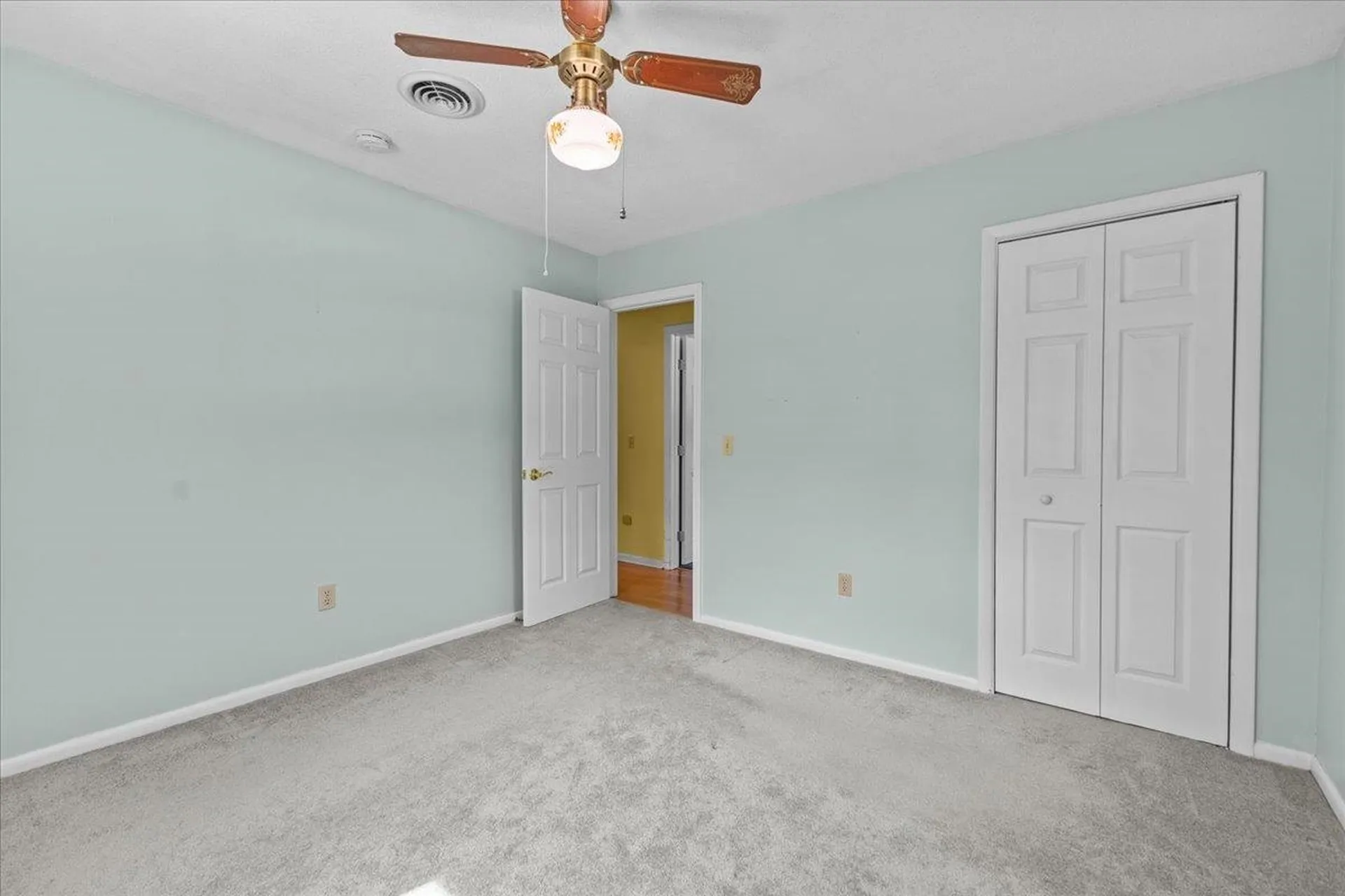 28 Renkin Drive Colchester VT 05446