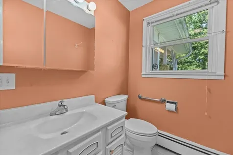 28 Renkin Drive Colchester VT 05446