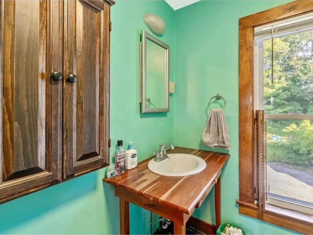 30 North Avenue Richford VT 05476