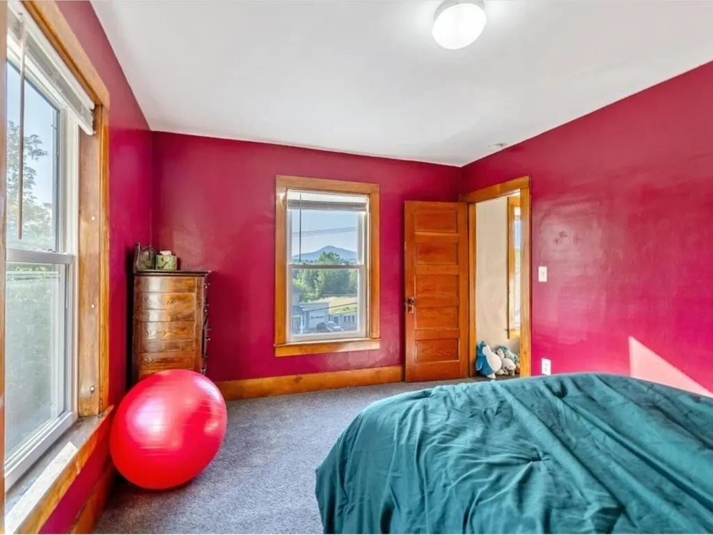 30 North Avenue Richford VT 05476