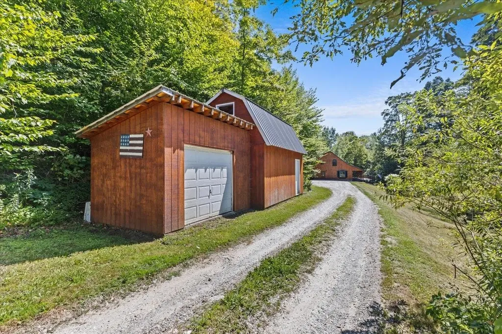 3520 Hinesburg Hollow Road Starksboro VT 05487