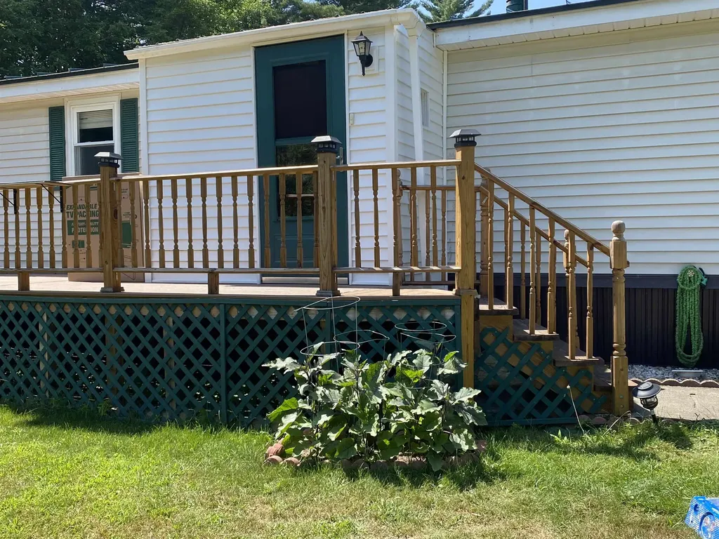 133 Otterview Drive Clarendon VT 05759