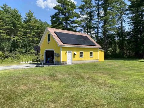 133 Otterview Drive Clarendon VT 05759