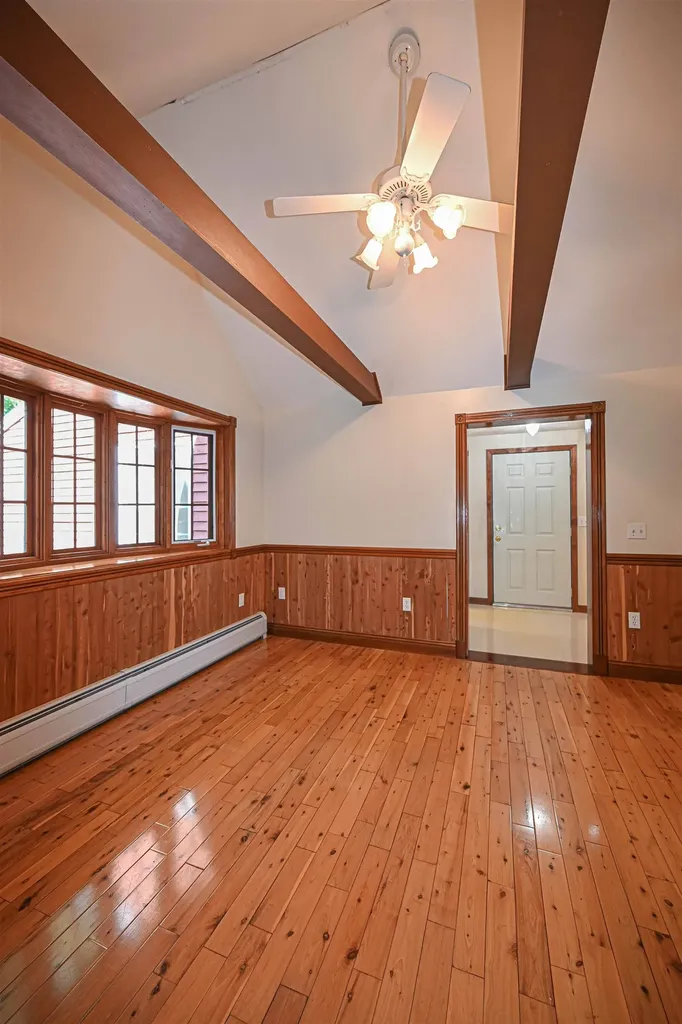 19 Hooksett Road Goffstown NH 03045