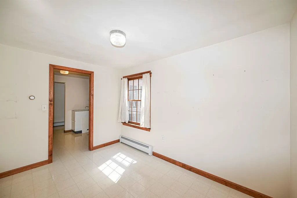 19 Hooksett Road Goffstown NH 03045
