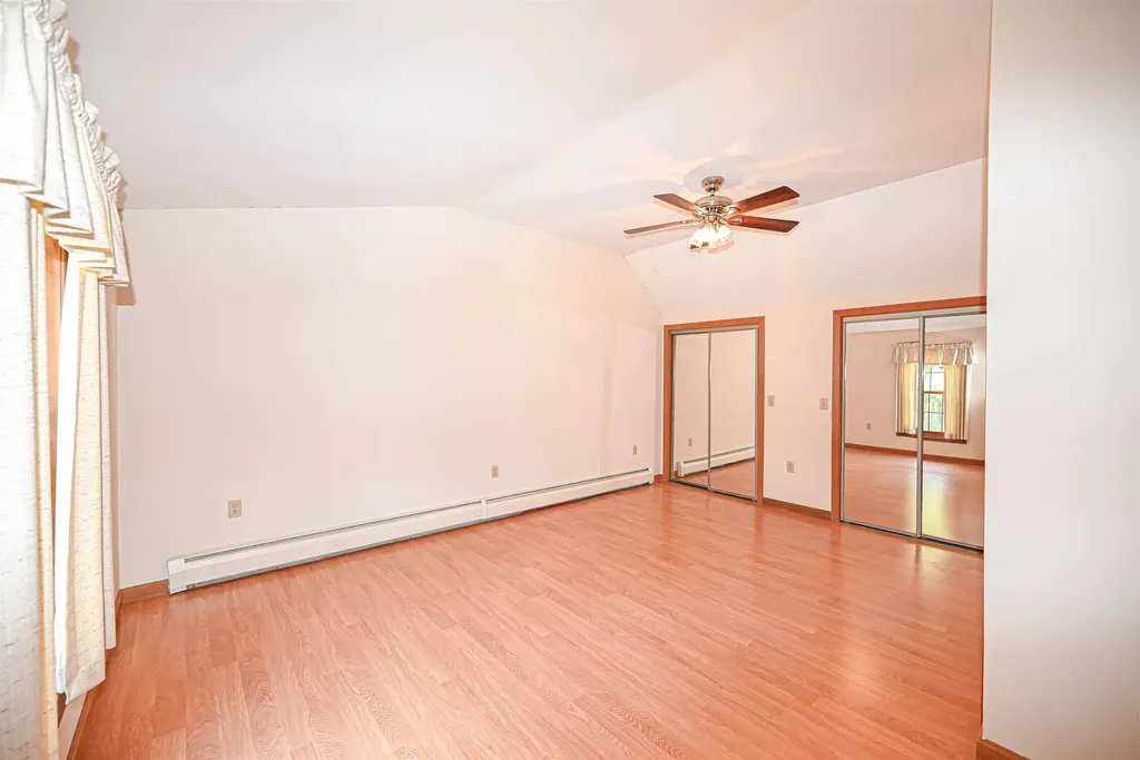19 Hooksett Road Goffstown NH 03045