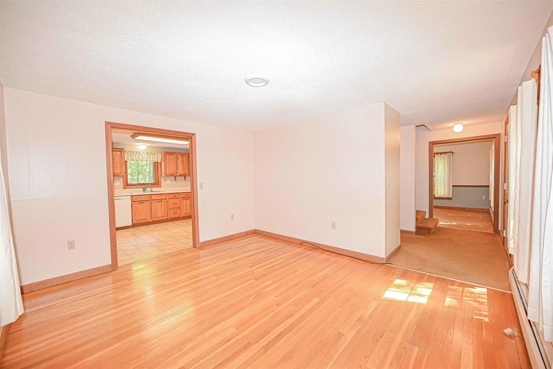 19 Hooksett Road Goffstown NH 03045