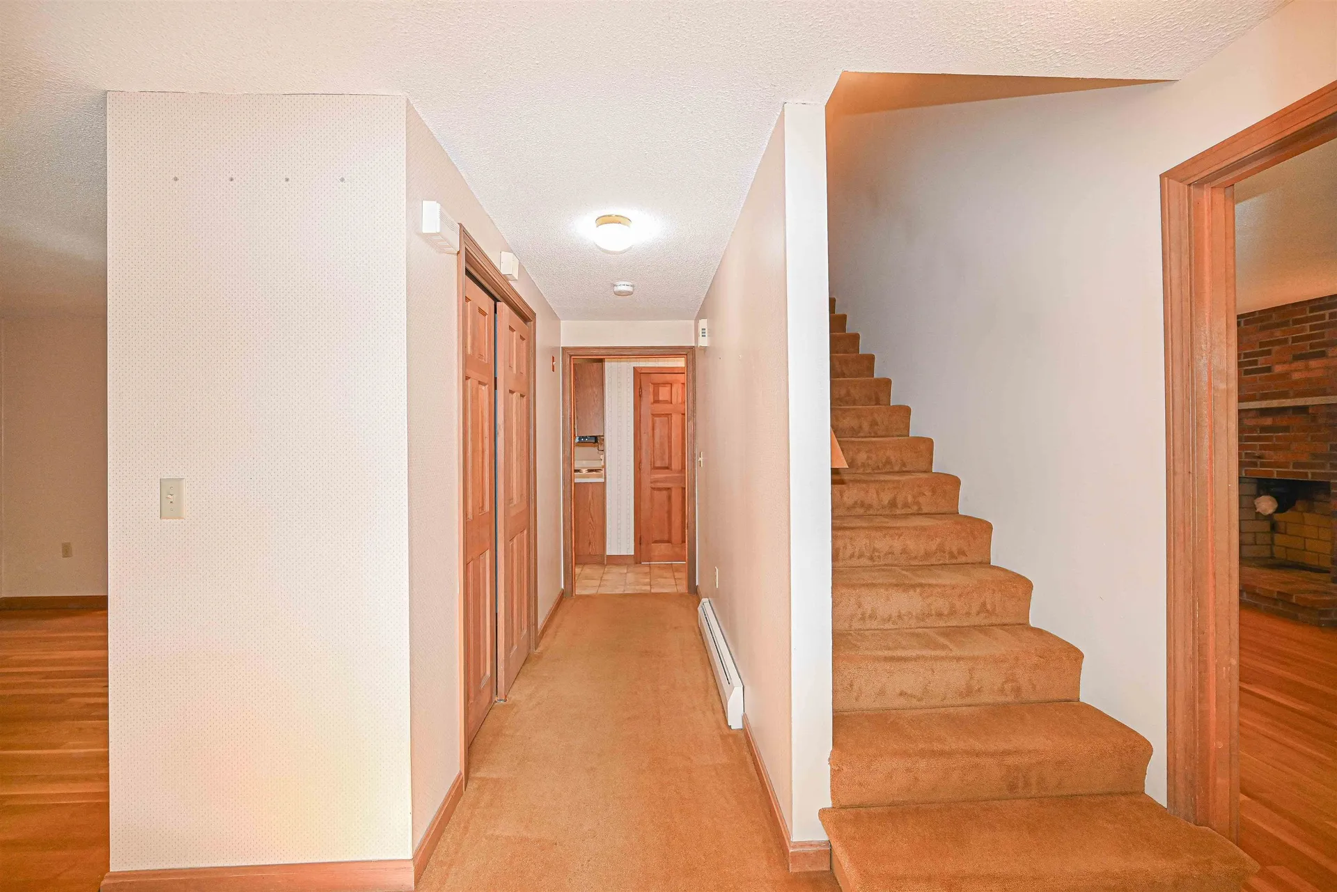 19 Hooksett Road Goffstown NH 03045