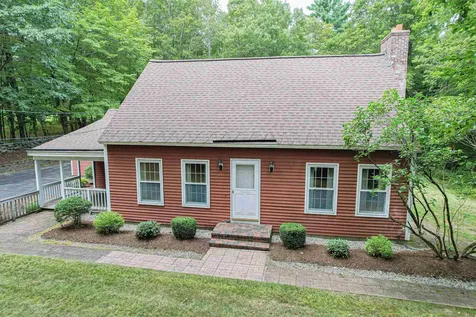 19 Hooksett Road Goffstown NH 03045