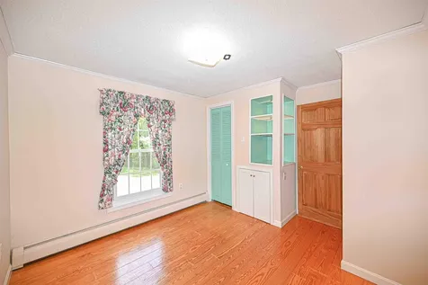 19 Hooksett Road Goffstown NH 03045