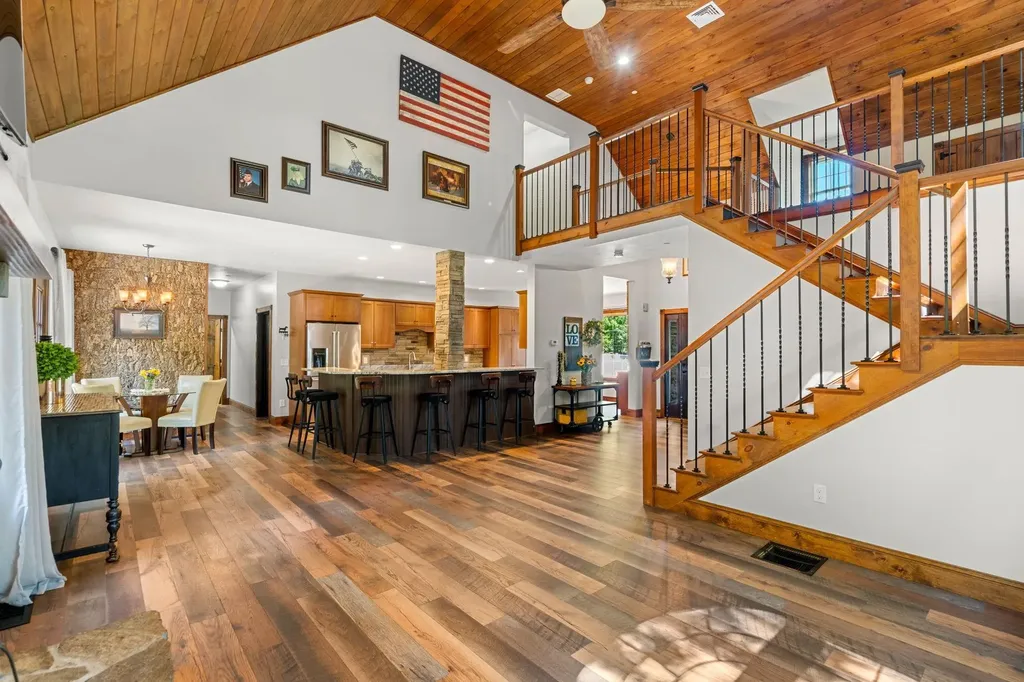 31 Creek Hill Drive Danville NH 03819