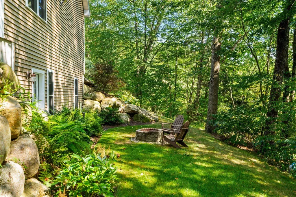 31 Creek Hill Drive Danville NH 03819