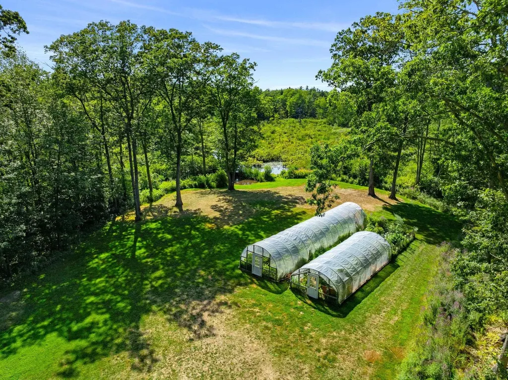 31 Creek Hill Drive Danville NH 03819