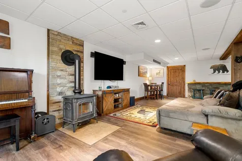 31 Creek Hill Drive Danville NH 03819