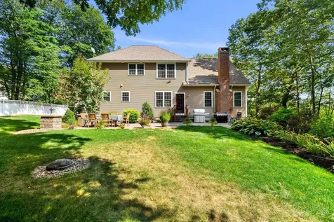 31 Creek Hill Drive Danville NH 03819