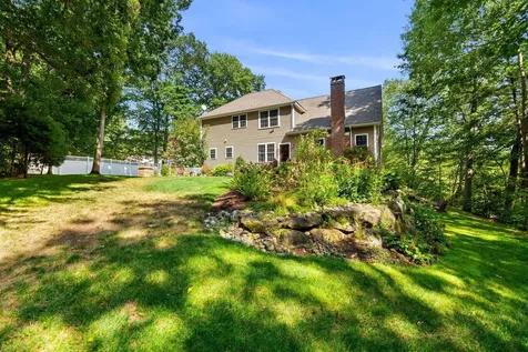 31 Creek Hill Drive Danville NH 03819