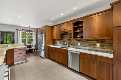 31 Creek Hill Drive Danville NH 03819