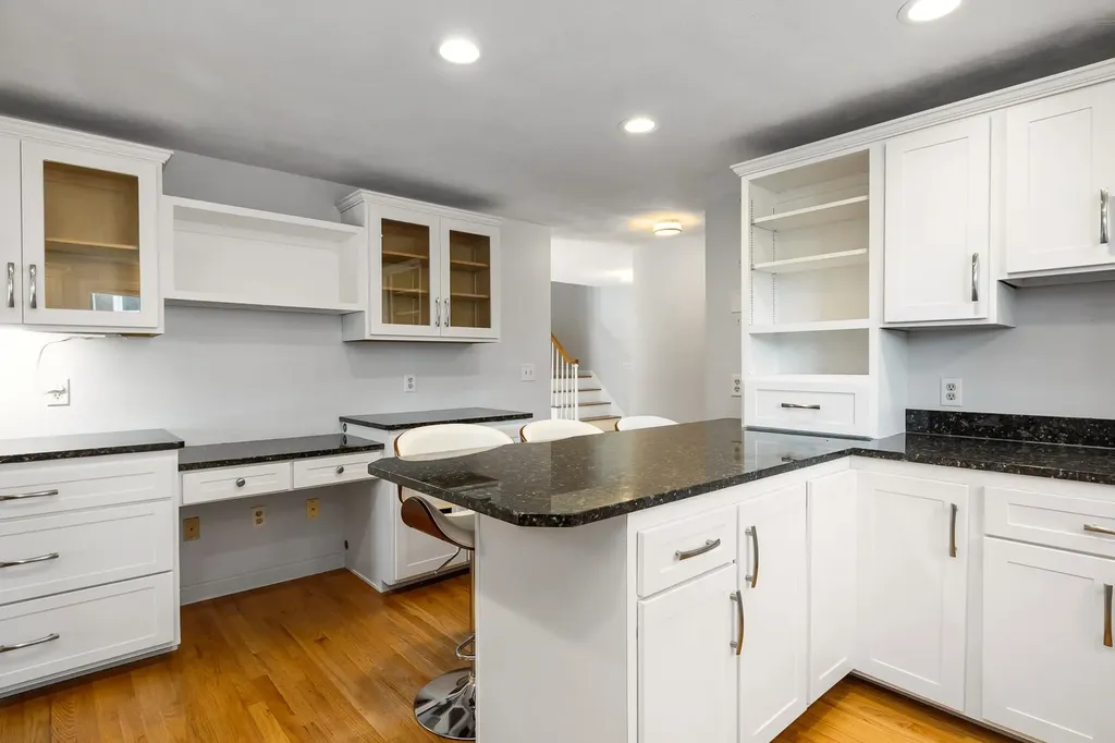 15 Casey Road East Kingston NH 03827