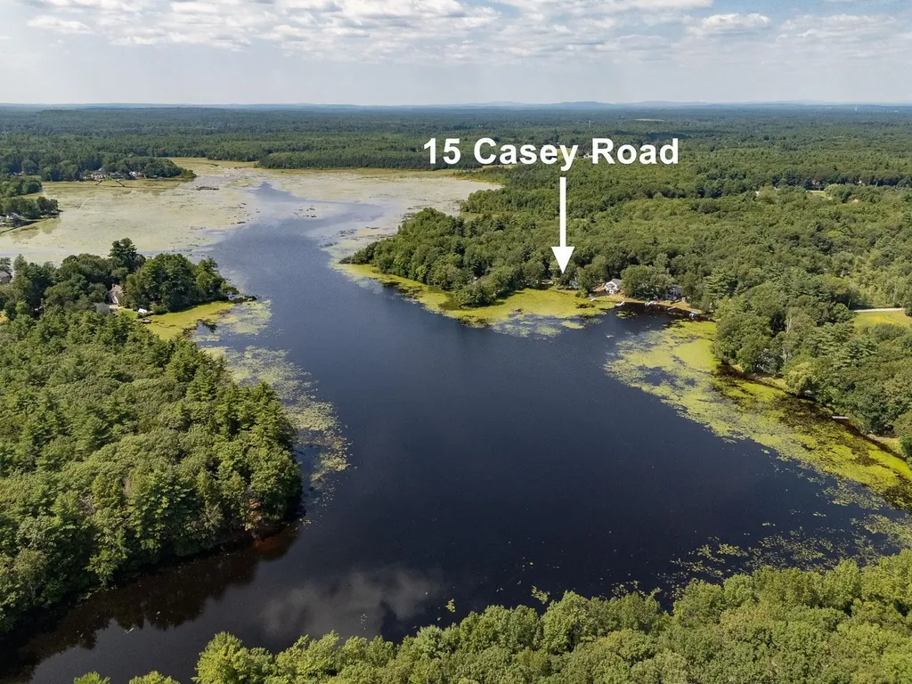 15 Casey Road East Kingston NH 03827