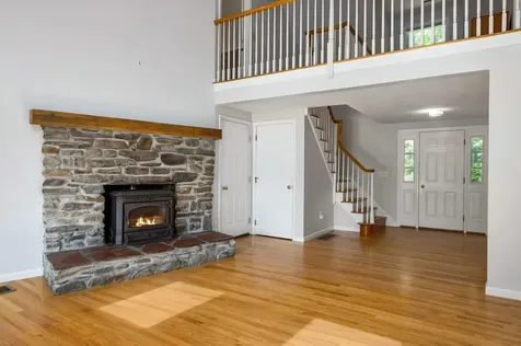 15 Casey Road East Kingston NH 03827