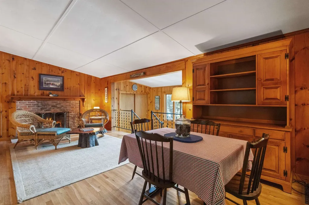 69 Buoniello Road Moultonborough NH 03254