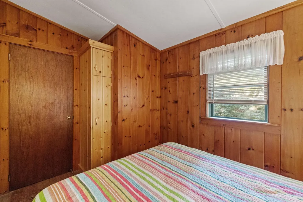 69 Buoniello Road Moultonborough NH 03254