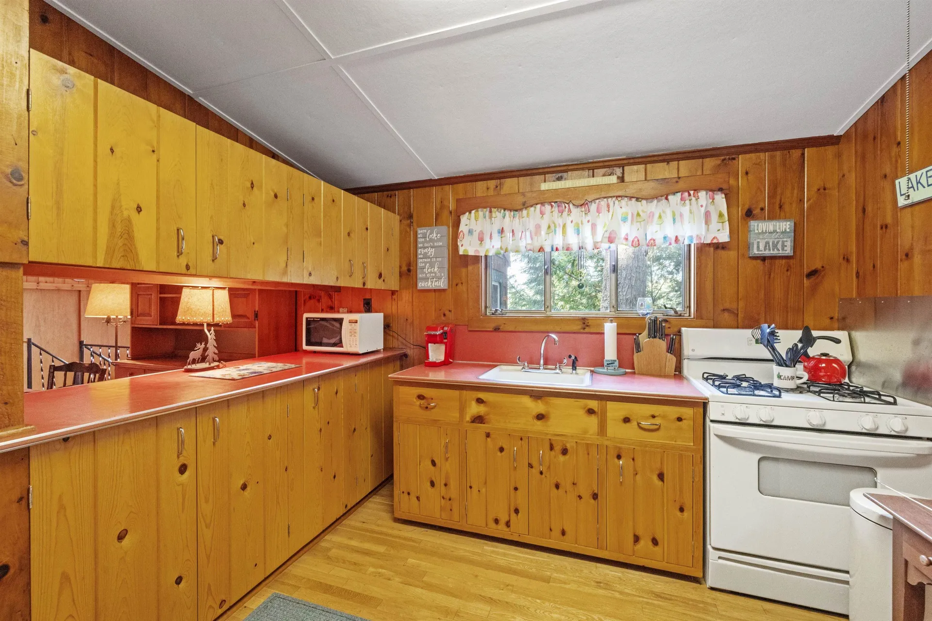 69 Buoniello Road Moultonborough NH 03254