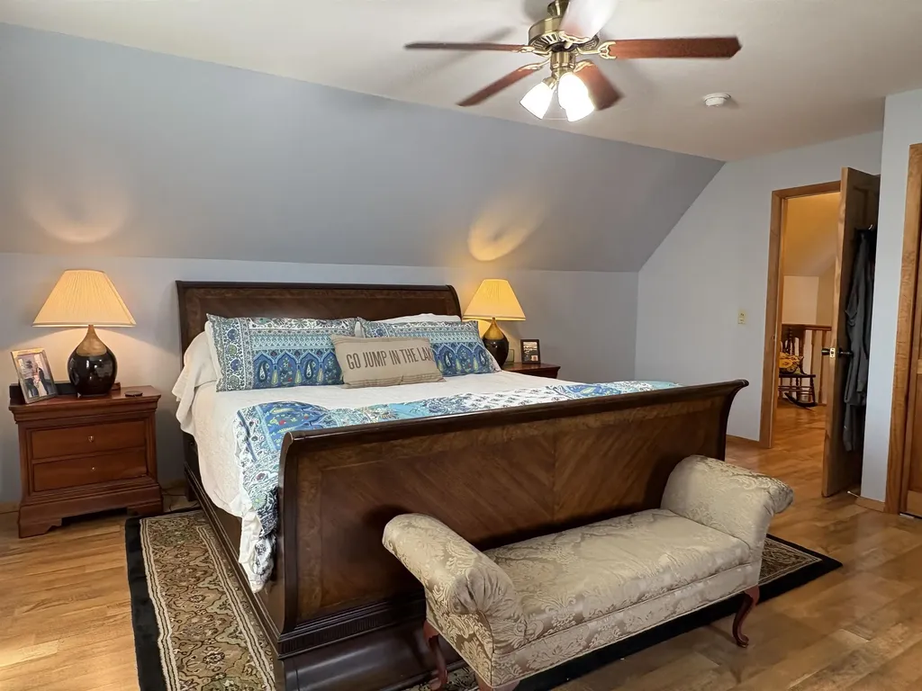 480 Lakeview Drive North Hero VT 05474