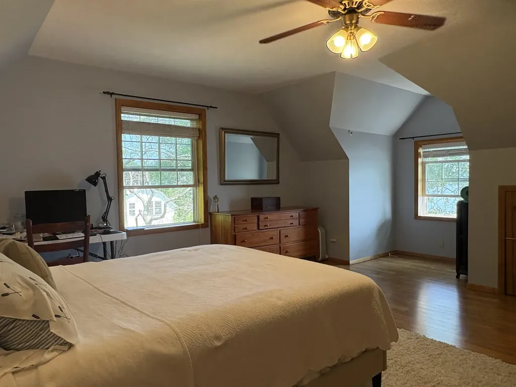 480 Lakeview Drive North Hero VT 05474