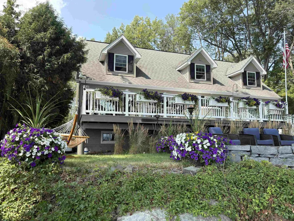 480 Lakeview Drive North Hero VT 05474