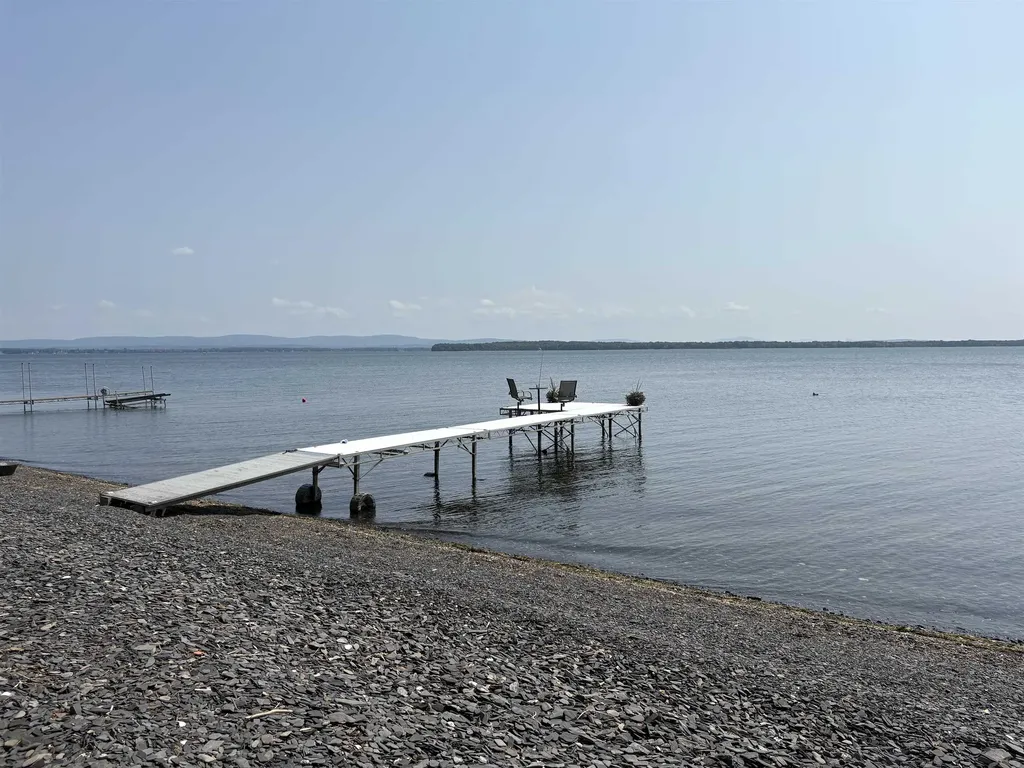 480 Lakeview Drive North Hero VT 05474