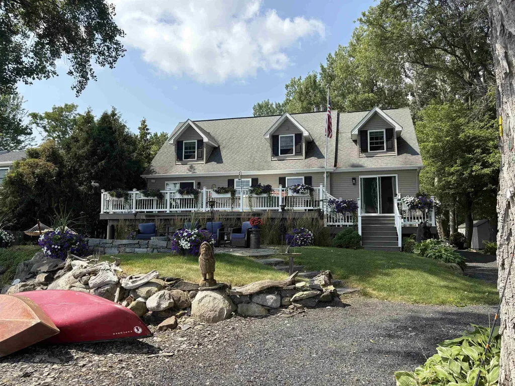 480 Lakeview Drive North Hero VT 05474