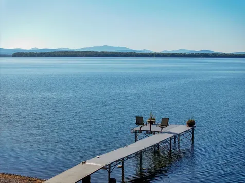 480 Lakeview Drive North Hero VT 05474