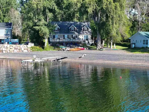 480 Lakeview Drive North Hero VT 05474