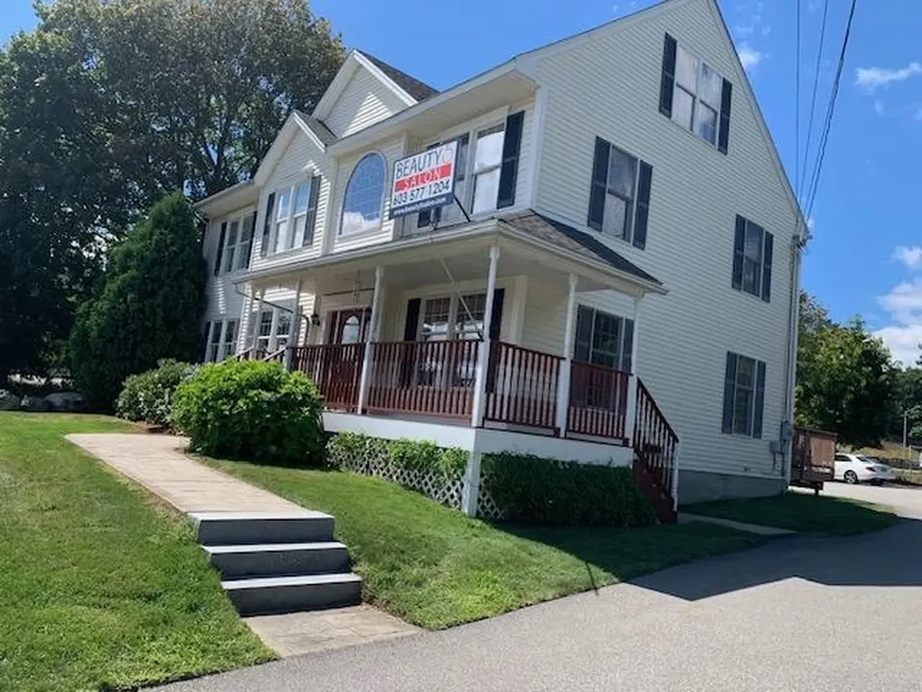 187 Main Dunstable Road Nashua NH 03060