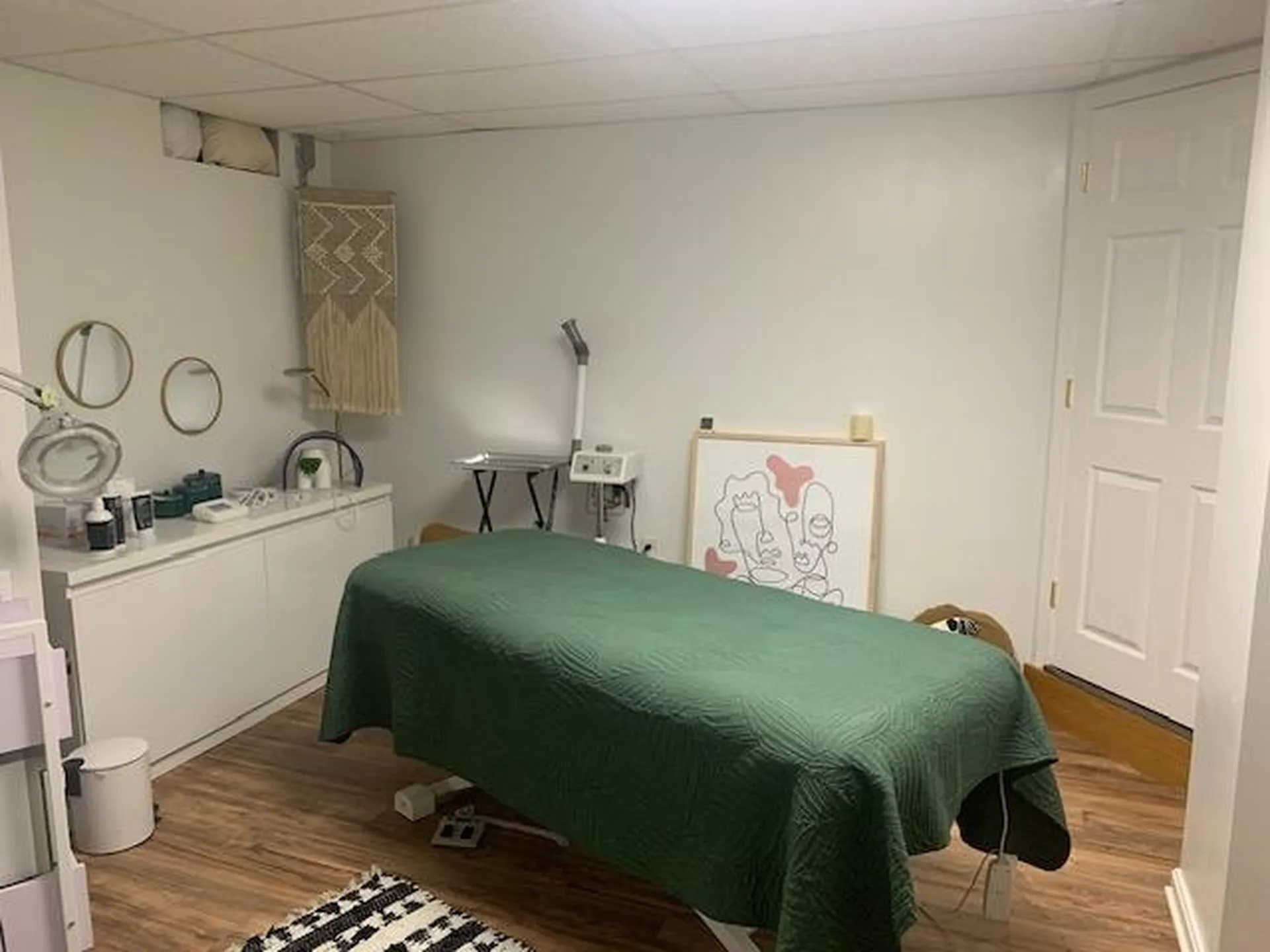 187 Main Dunstable Road Nashua NH 03060