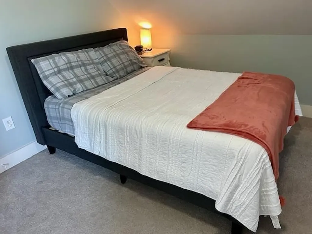 123 County Turnpike Road Tunbridge VT 05077