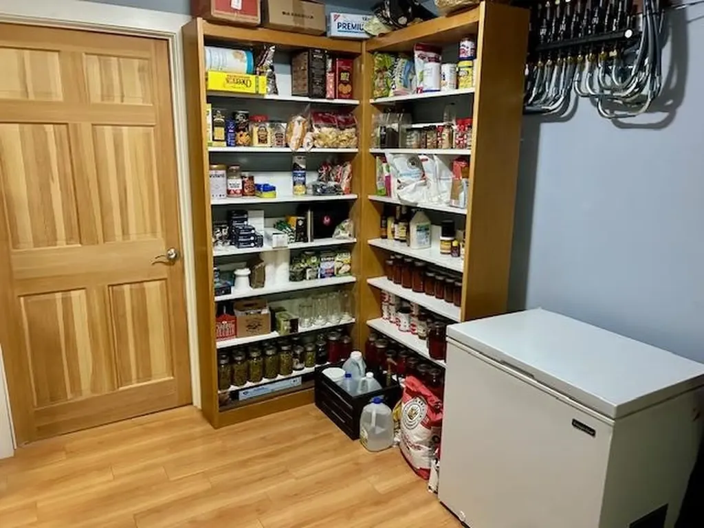 123 County Turnpike Road Tunbridge VT 05077