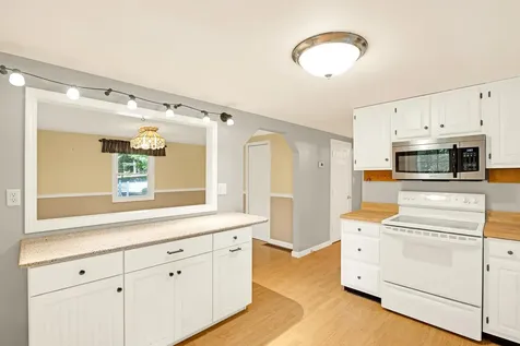 133 Canaan Road Strafford NH 03884