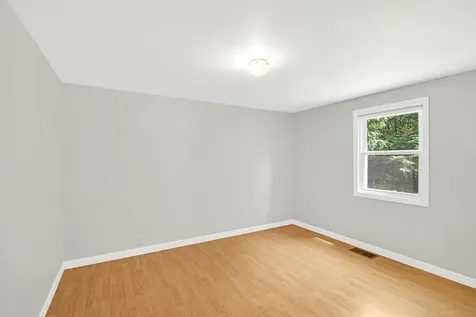 133 Canaan Road Strafford NH 03884