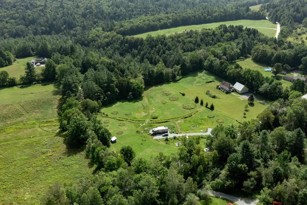 713 South Hill Road Ludlow VT 05149